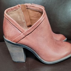 Lucky brand booties never been used brand new